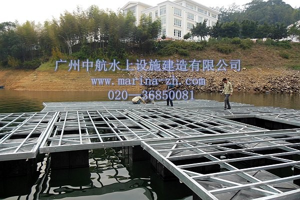 浮箱码头 水上浮箱 广州中航水上设施建造有限公司