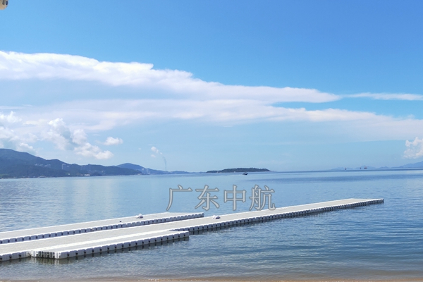 水上浮桥 海上浮桥 沙滩浮桥 浮桥码头